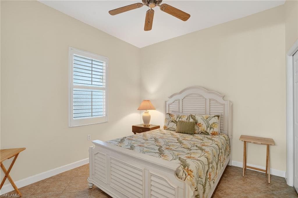 3350 Sandpiper WAY-19