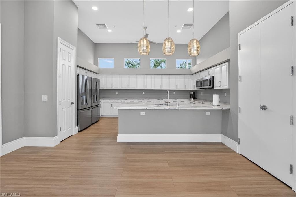 3350 Sandpiper WAY-37