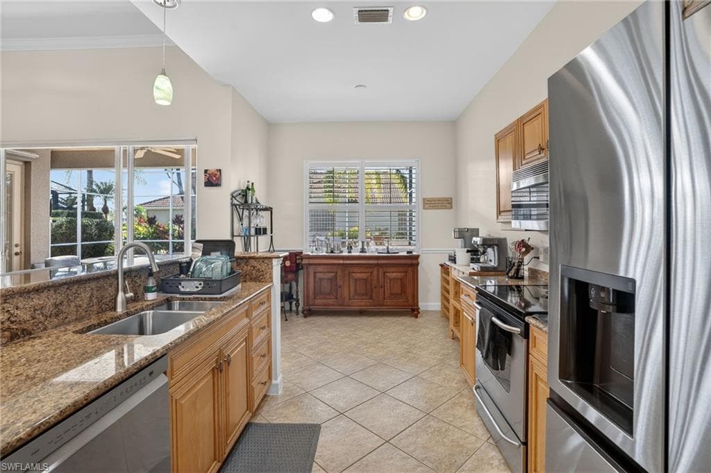 3350 Sandpiper WAY-10
