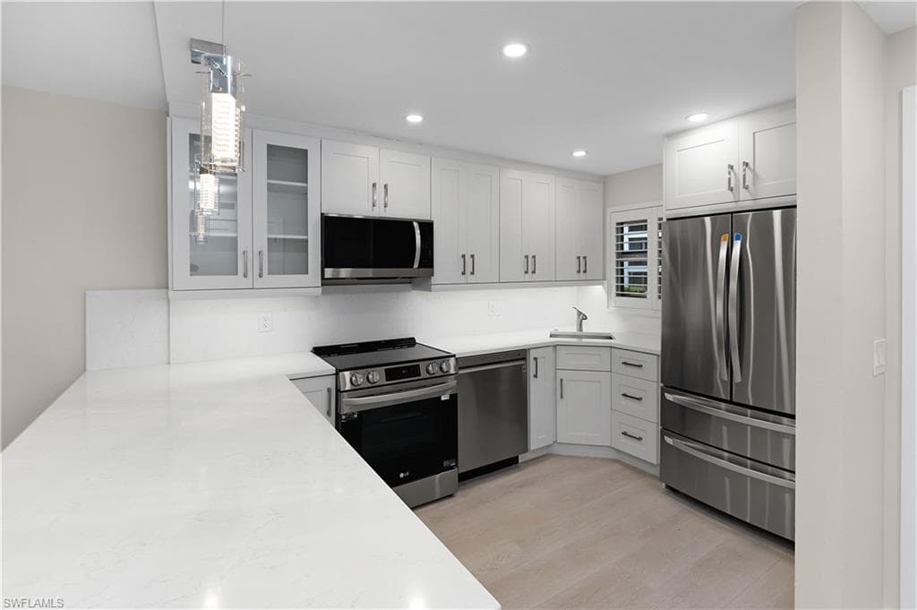 57 High Point CIR W 104-5