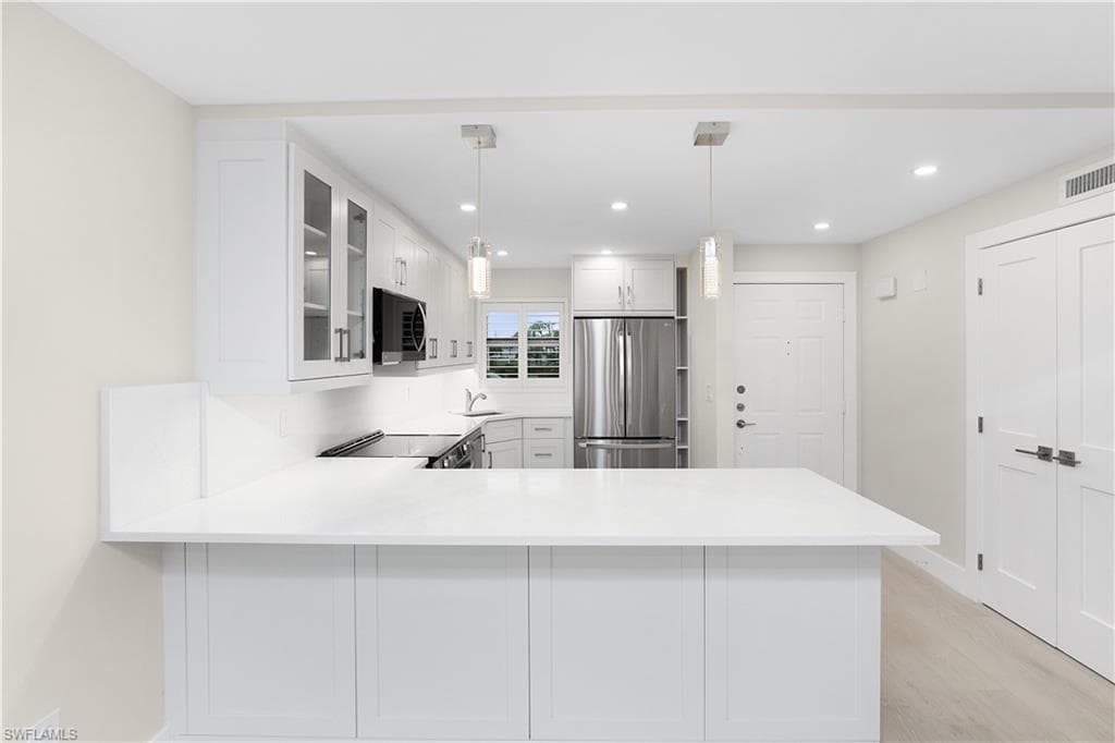 57 High Point CIR W 104-6