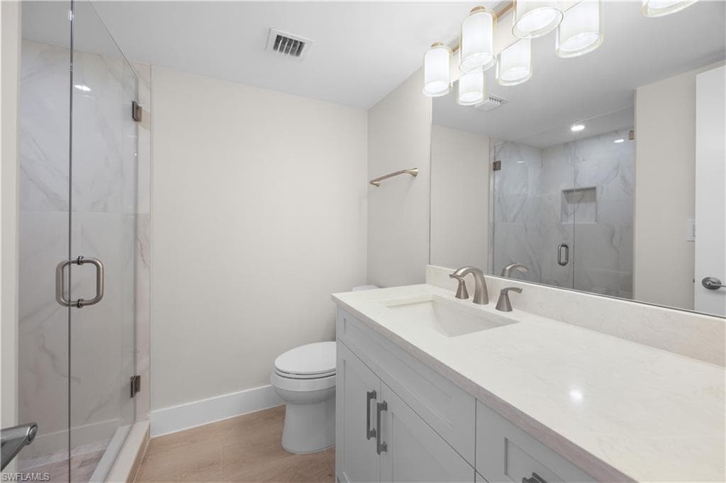 21 High Point CIR E 409-14