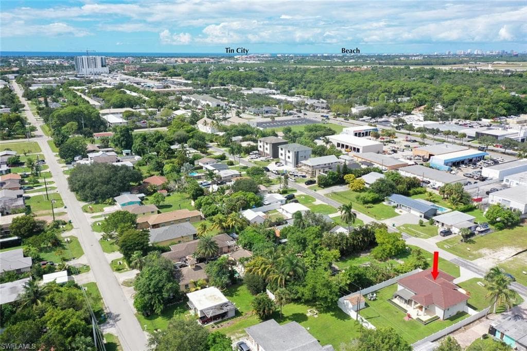 3196 Connecticut AVE, NAPLES FL 34112-1