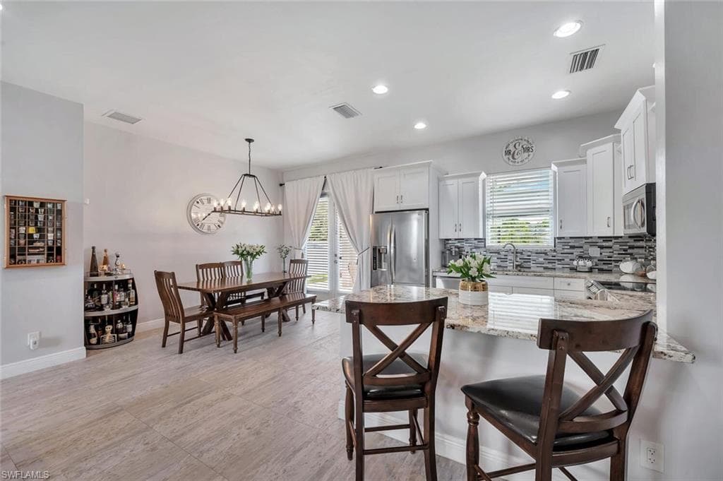 3196 Connecticut AVE, NAPLES FL 34112-12