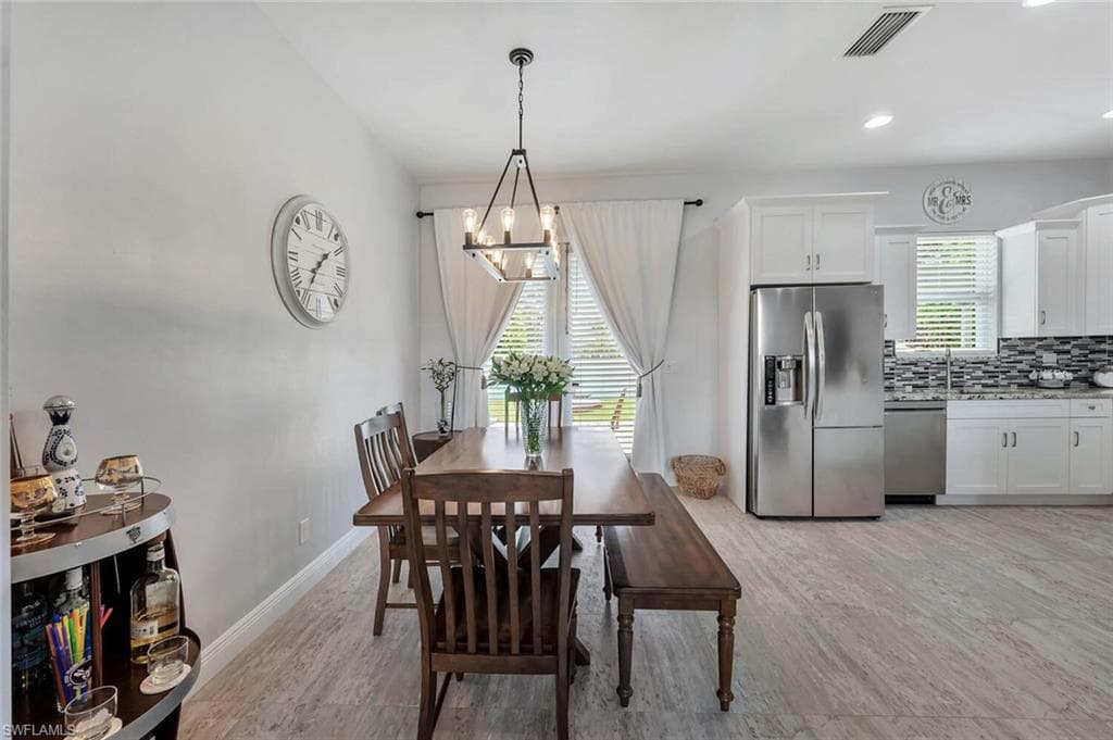 3196 Connecticut AVE, NAPLES FL 34112-9