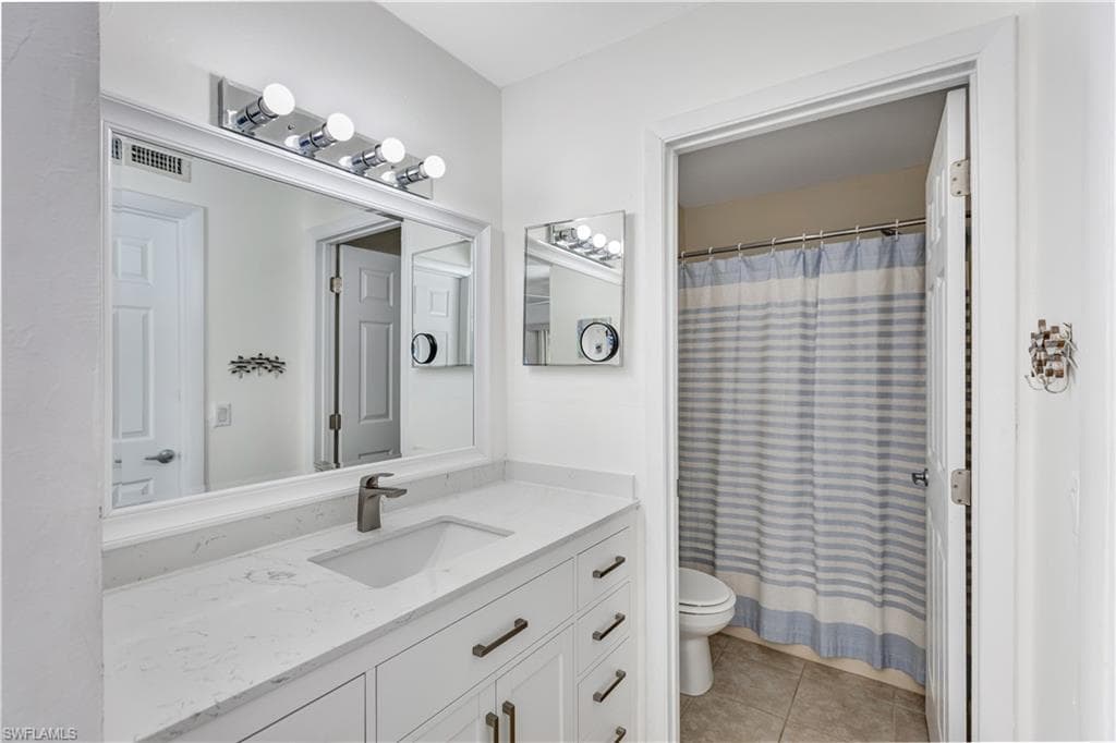 3130 Seasons WAY # 415, ESTERO FL 33928-13