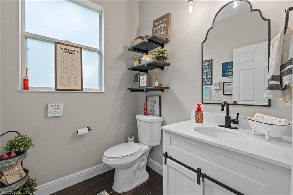 9154 Estero River CIR-18
