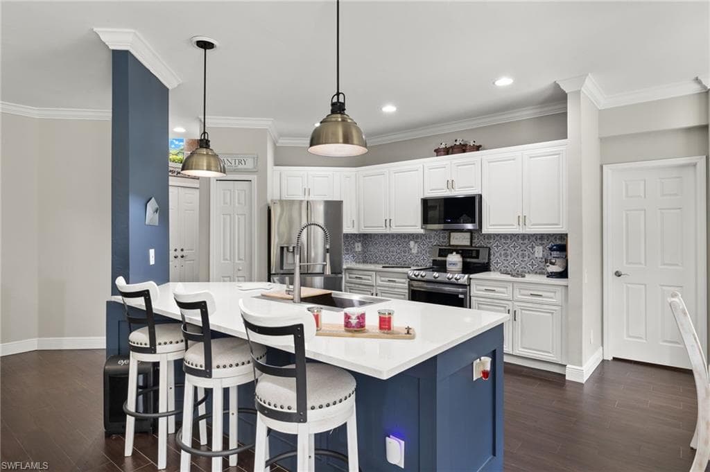 9154 Estero River CIR-3