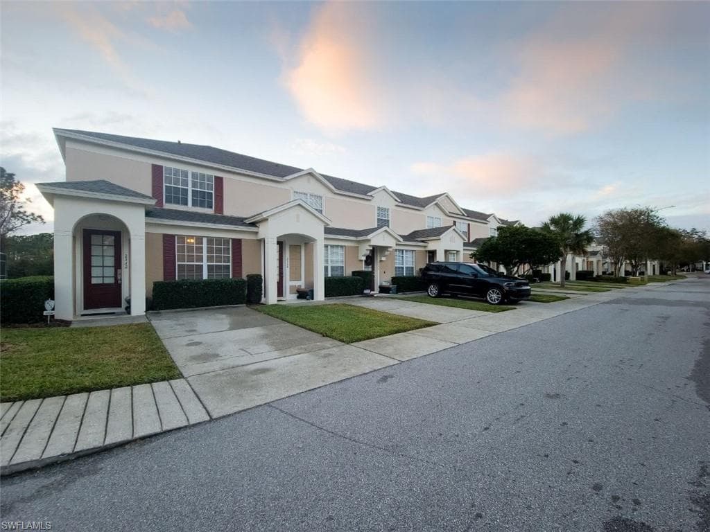 2332 SILVER PALM DR, KISSIMMEE FL 34747-24