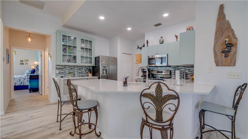 3181 Matecumbe Key RD 4-10