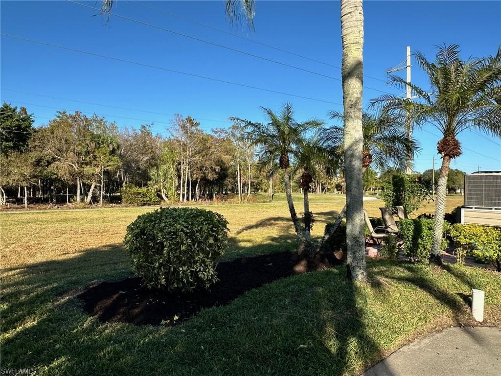 1623 Diamond Lake CIR, NAPLES FL 34114-6