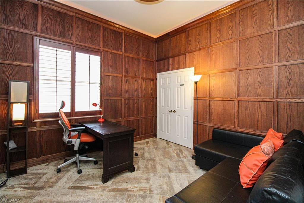 627 Soliel DR-26