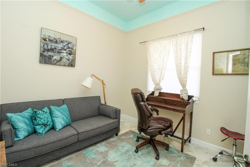 627 Soliel DR-24
