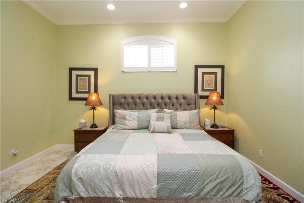 627 Soliel DR-20