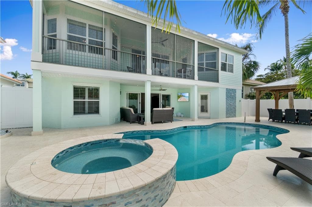 27140 Brendan WAY, BONITA SPRINGS FL 34135-39