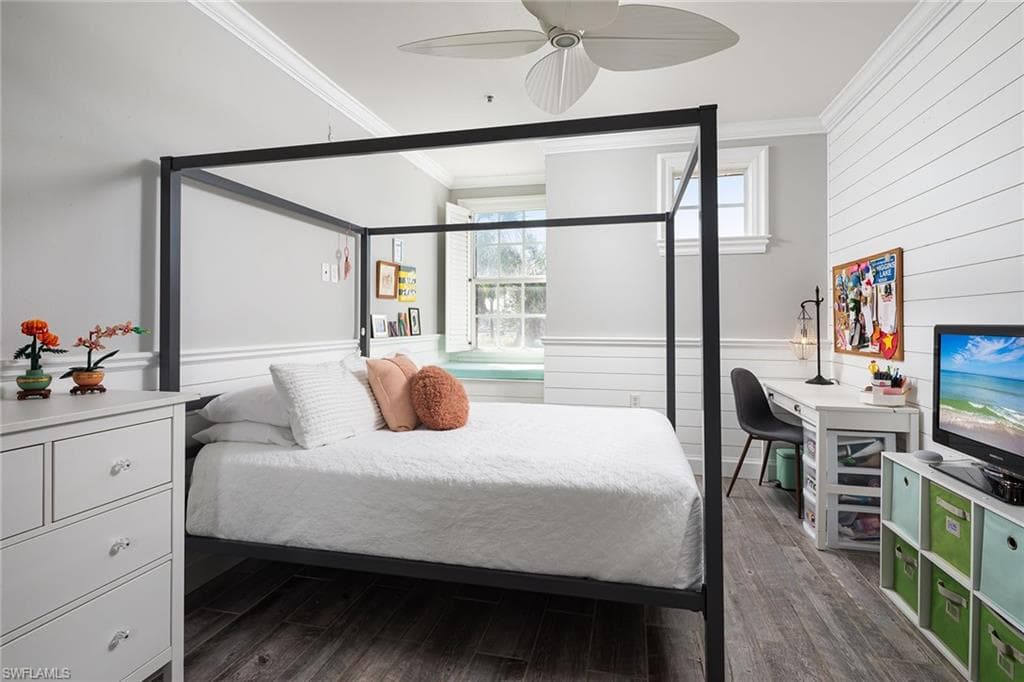 3042 Driftwood WAY 4808-13