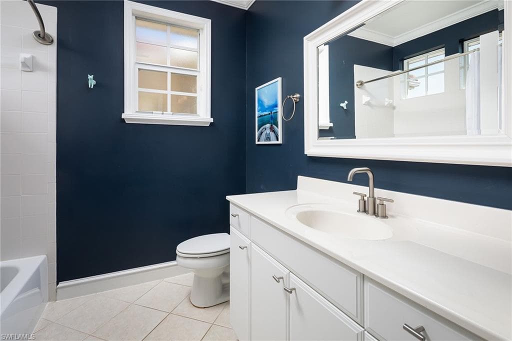 3042 Driftwood WAY 4808-14