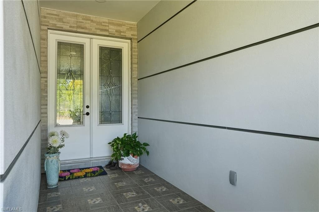 20230 Trailside DR, ESTERO FL 33928-9