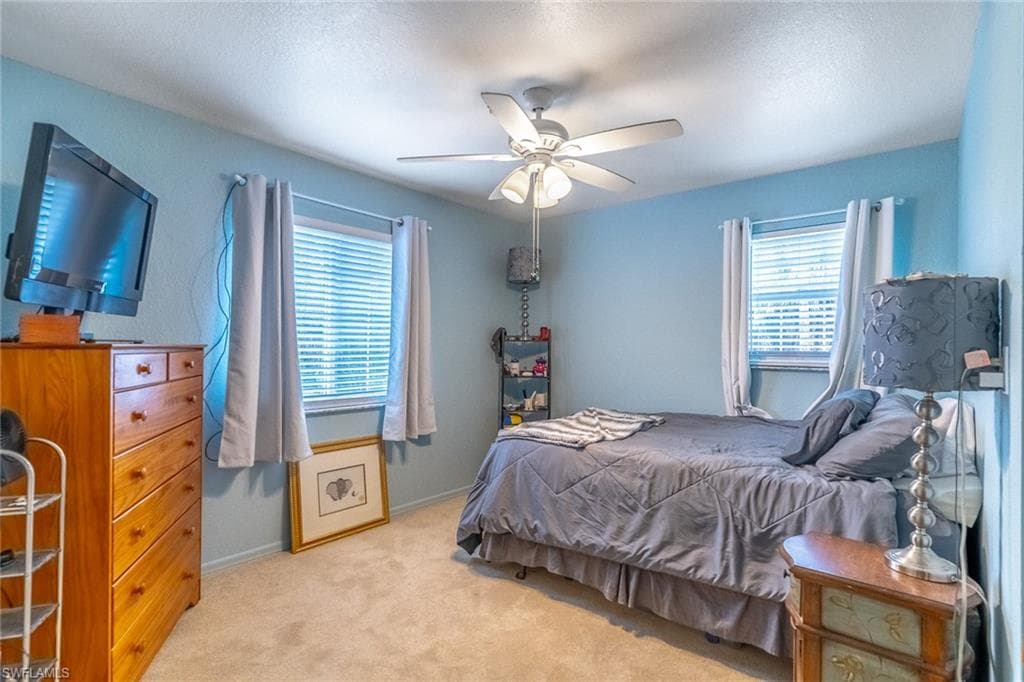2940 Newman DR-11