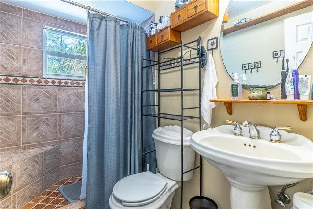 2940 Newman DR-13