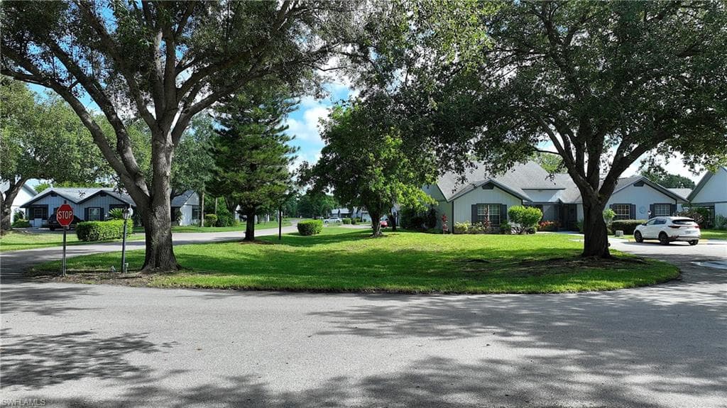 10655 Vanceboro CT-32