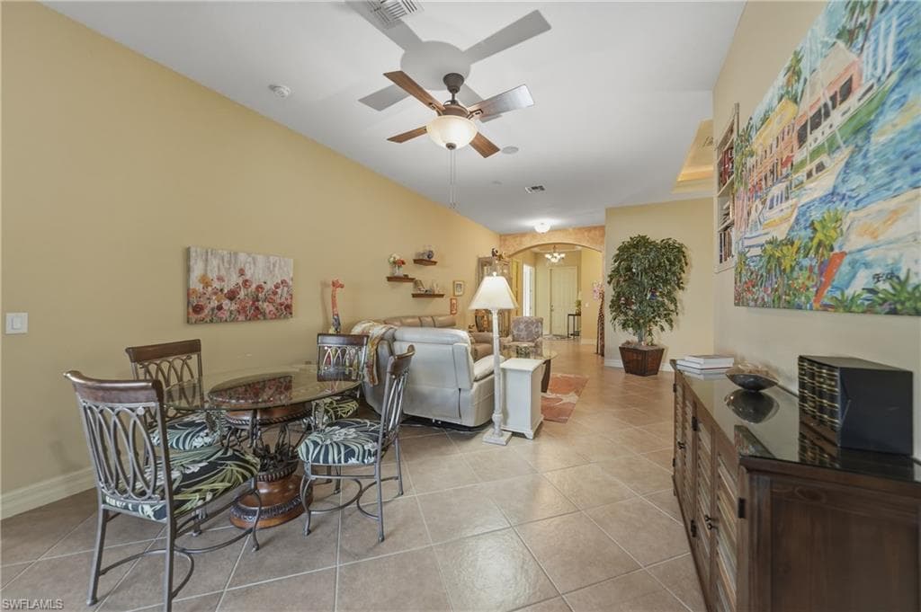 9149 Leatherwood LOOP, LEHIGH ACRES FL 33936-5