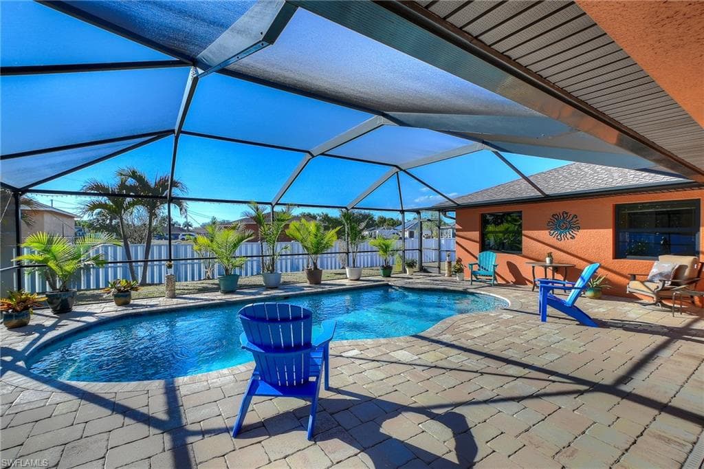 718 Arundel CIR, FORT MYERS FL 33913-26