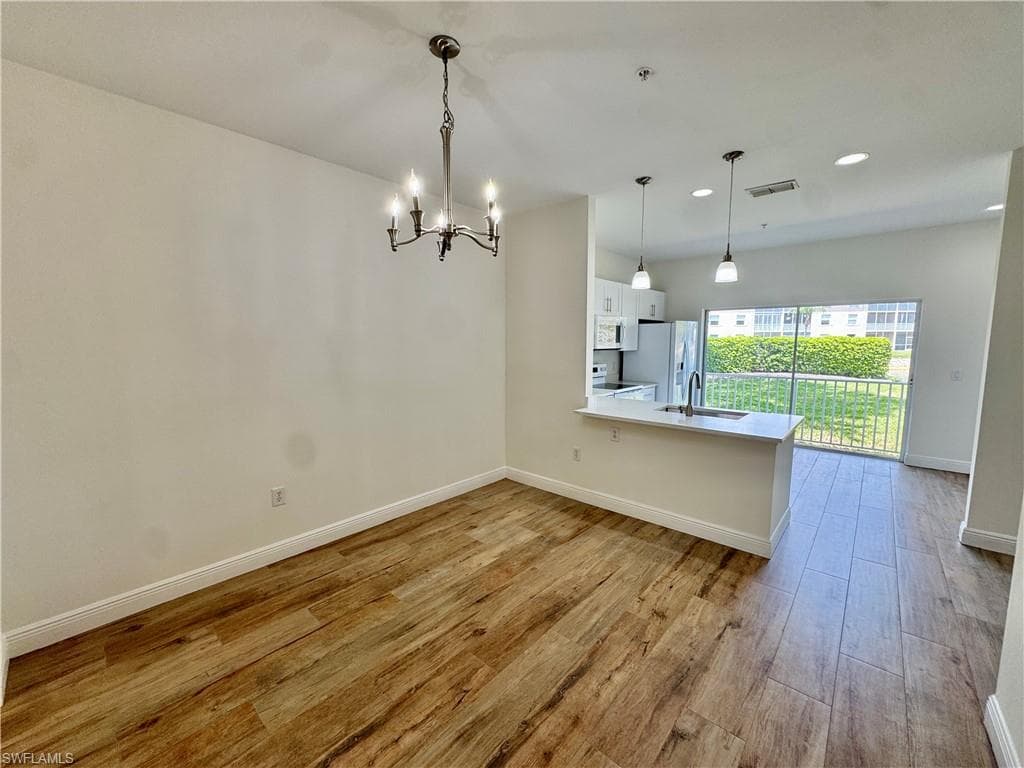 3255 Tamara DR 4-5
