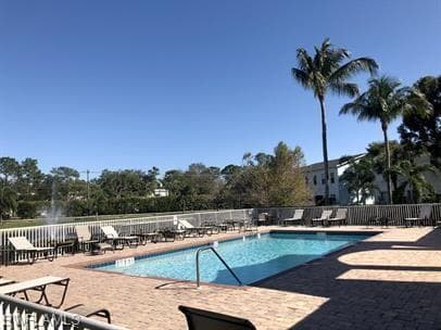 3255 Tamara DR 4-33