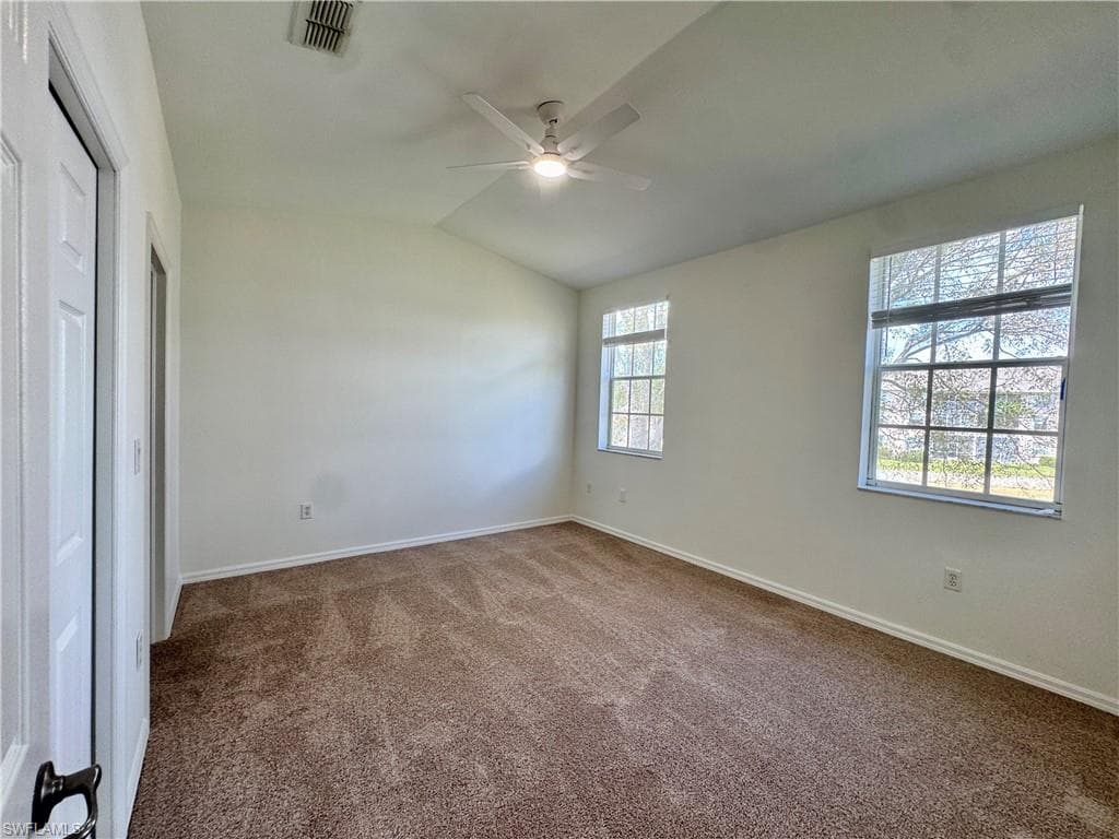 3255 Tamara DR 4-18