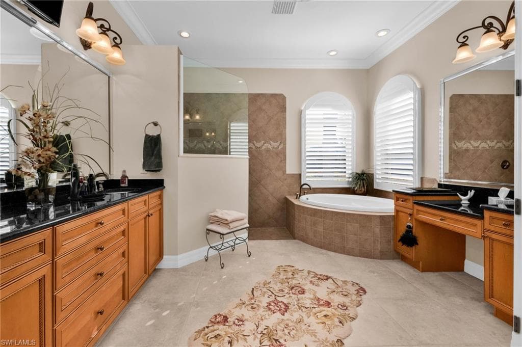 5021 Sable Key CIR-25
