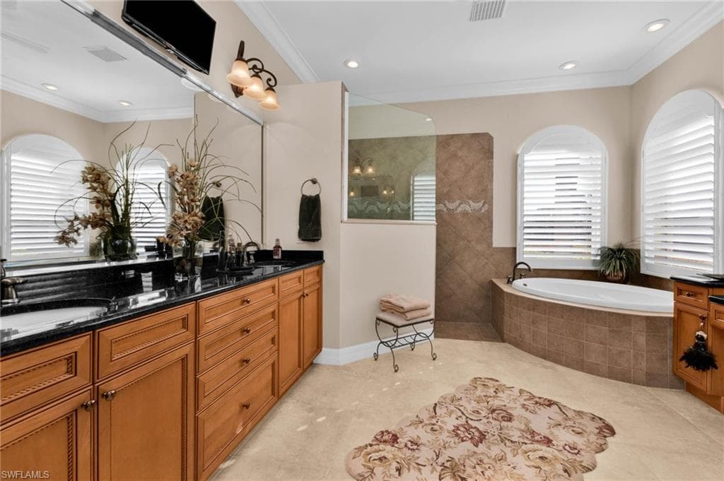 5021 Sable Key CIR-28