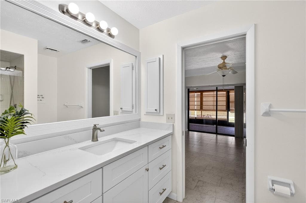 3916 SE 11TH PL 503-12