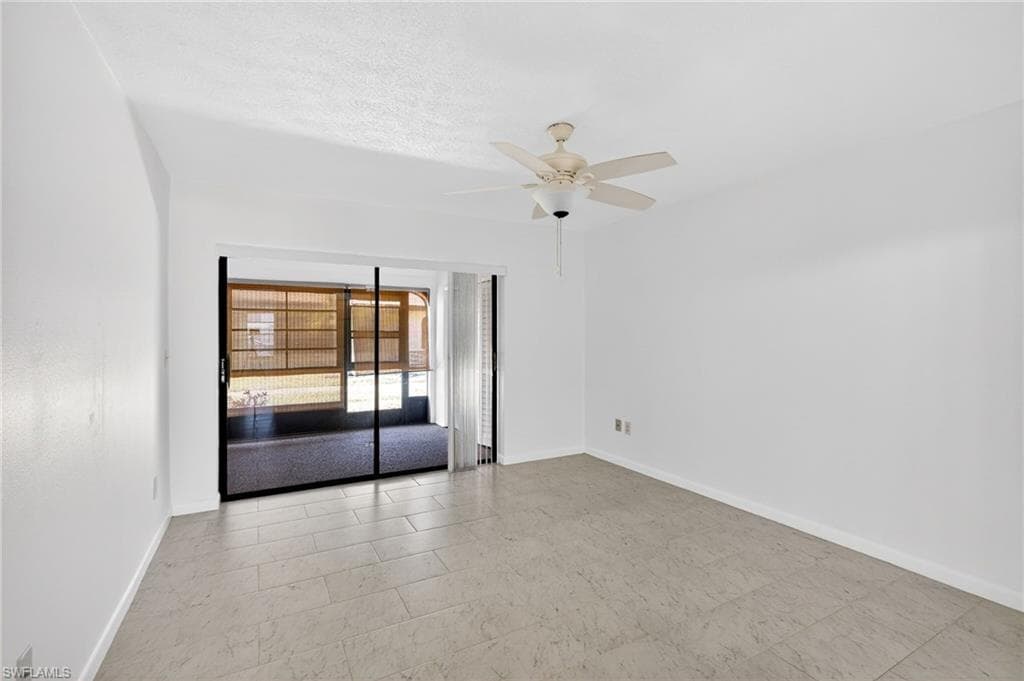 3916 SE 11TH PL 503-14