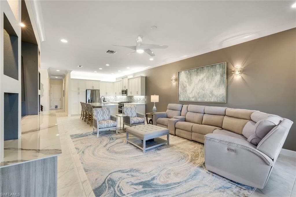 28440 Burano DR-4