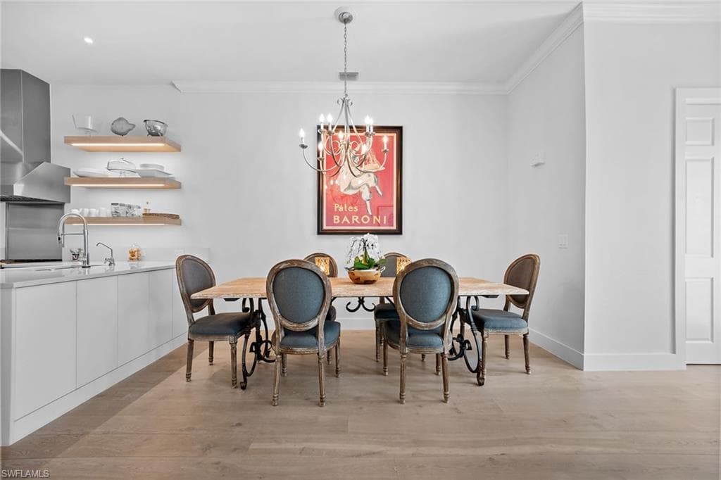 443 8th AVE S 104-8