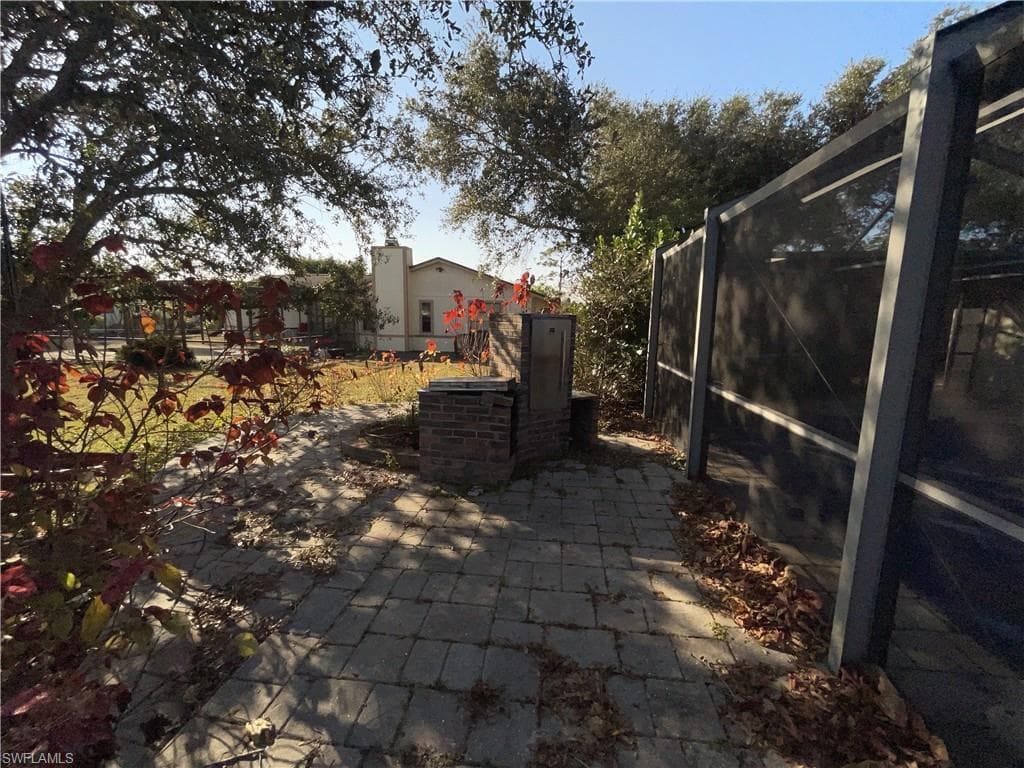 16264 Shadow Pine RD, NORTH FORT MYERS FL 33917-4
