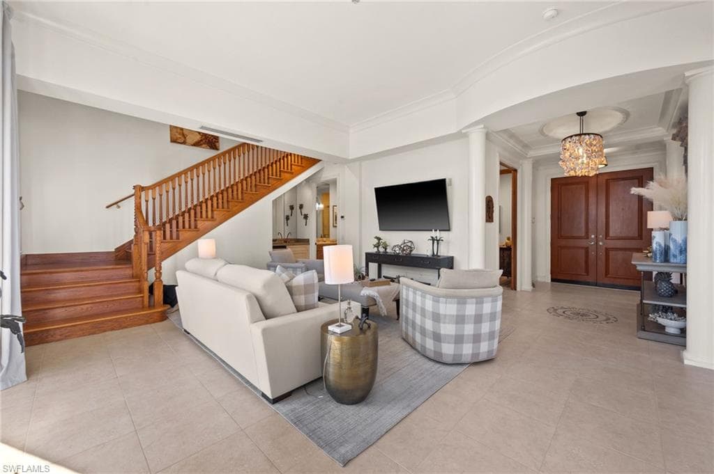 380 10TH ST S 202-3