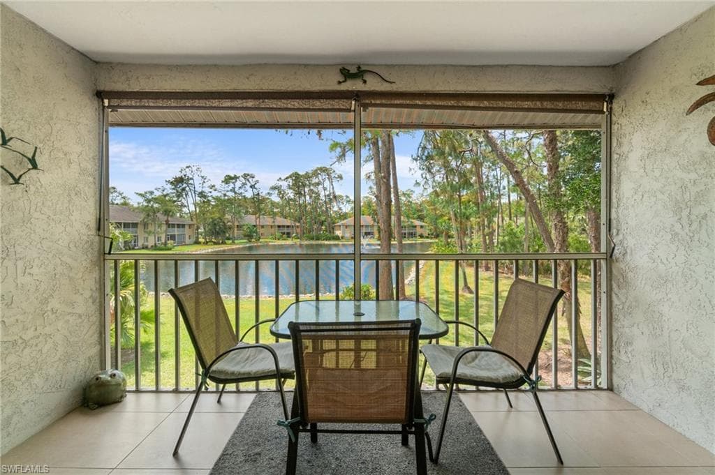 5700 Woodmere Lake CIR E201-16