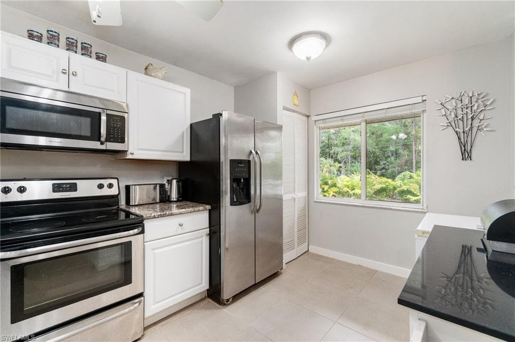 5700 Woodmere Lake CIR E201-8