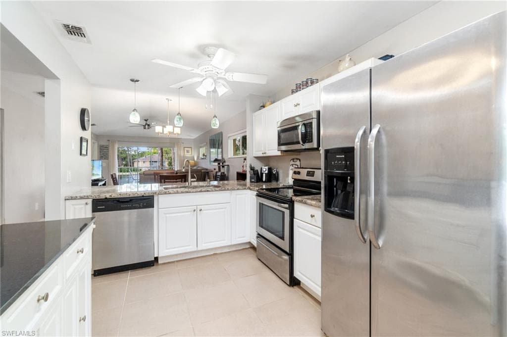 5700 Woodmere Lake CIR E201-9