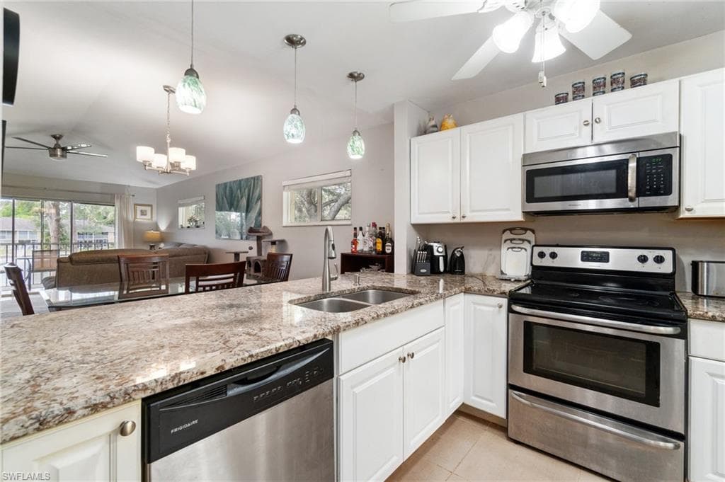 5700 Woodmere Lake CIR E201-7