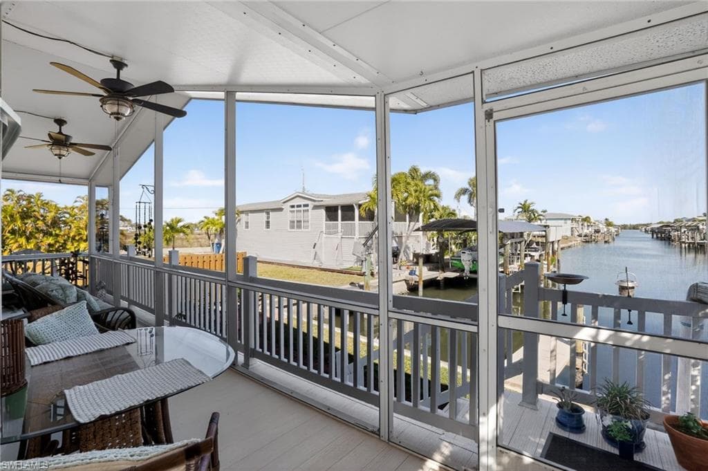 1595 Main ST-21