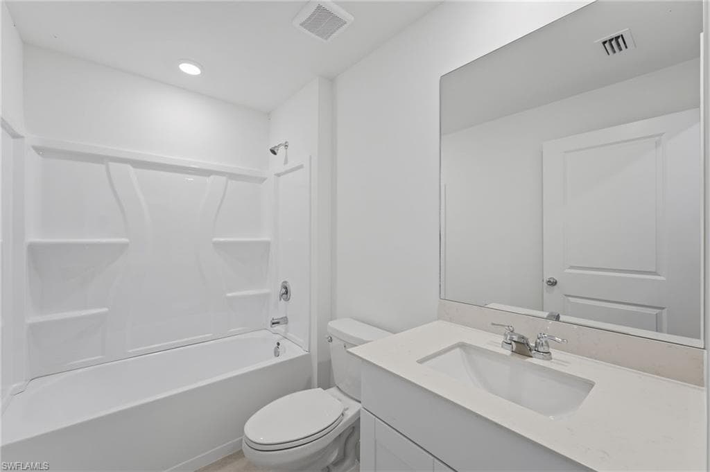 11913 Savanna Lakes BLVD, LEHIGH ACRES FL 33974-15
