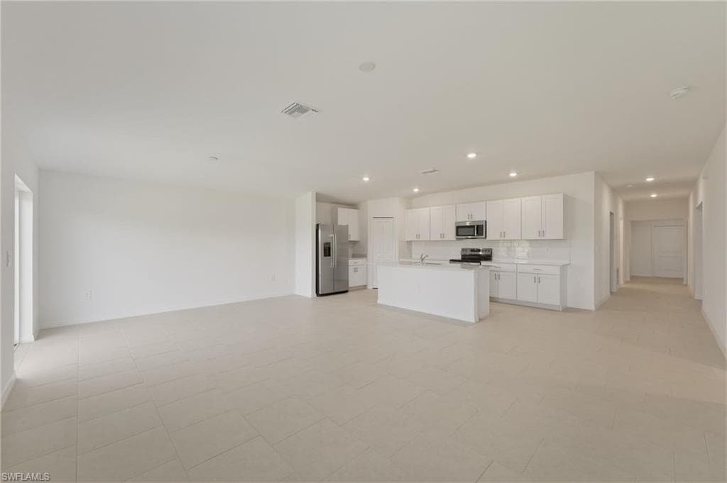 11913 Savanna Lakes BLVD, LEHIGH ACRES FL 33974-2
