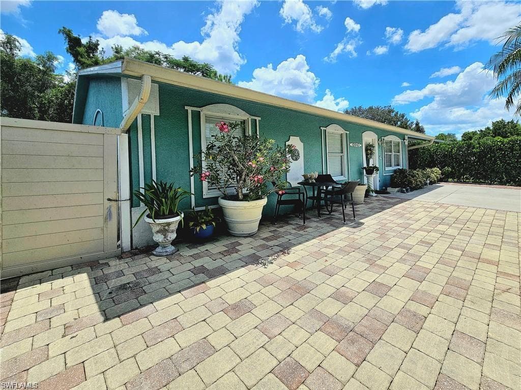 12043 Sitterley ST, NAPLES FL 34113-1