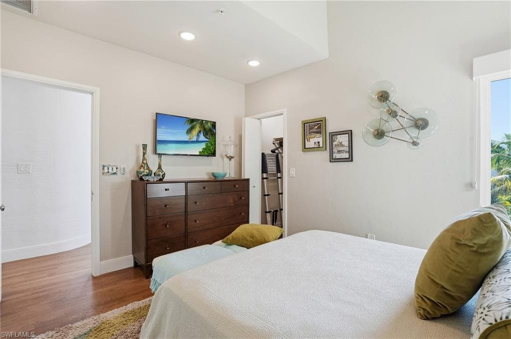 280 Primo DR, FORT MYERS BEACH FL 33931-23