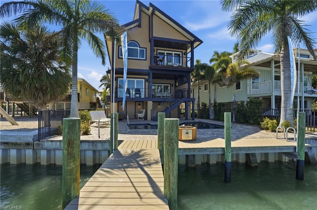 280 Primo DR, FORT MYERS BEACH FL 33931-37