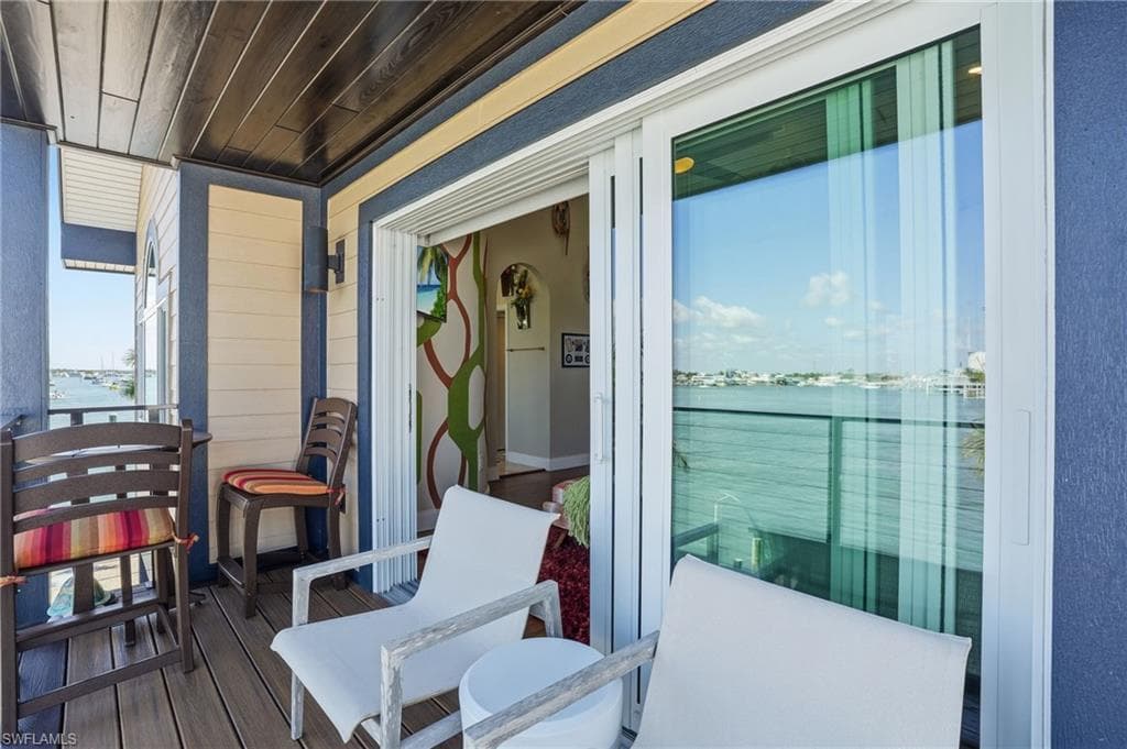 280 Primo DR, FORT MYERS BEACH FL 33931-18