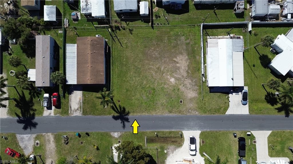 12101 Cypress DR, FORT MYERS FL 33908-1